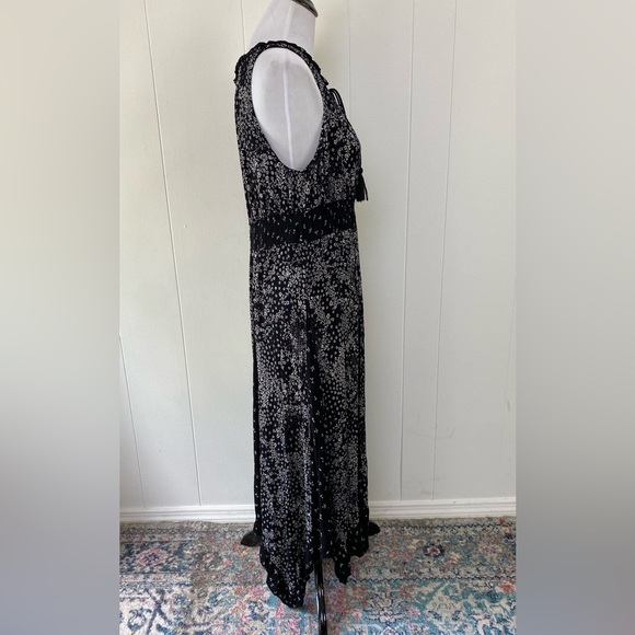 Bila Maxi Dress Sz XL Black Handkerchief Hem Floral Gauze Boho 90s Style Flowy - Picture 7 of 16